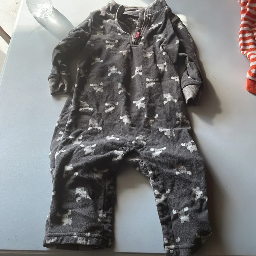 Carter’s fleece onesies set a 4, sizes 2 3 month, 1 6 month and 1 18 month